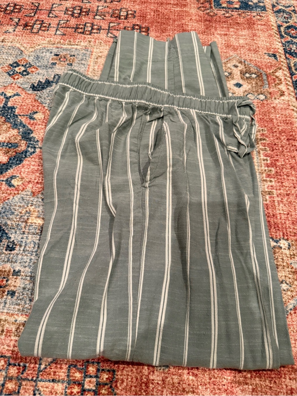 Target Women's Two-Piece Pajama Set in Sage Green and Cream - Picture 6 of 10